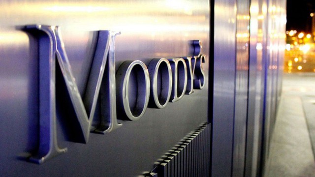 Moody’s mejoró la calificación de deuda de Argentina y ajustó la perspectiva a «positiva»